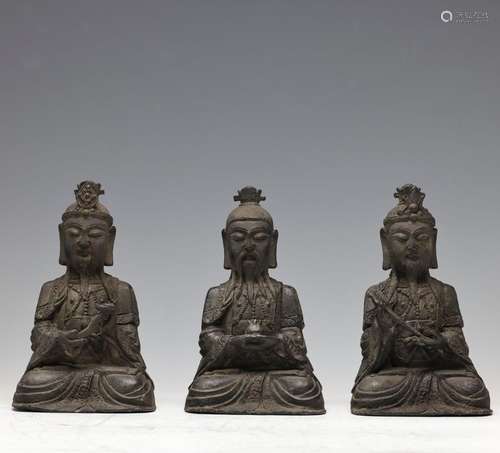 A SET OF BRONZE CAST TAOIST FIGURES