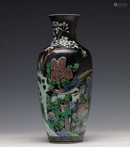 QING, FAMILLE-NOIRE 'BRID & FLOWER' GUANYIN VASE