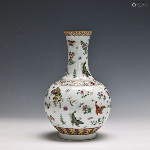 QING, FAMILLE ROSE FLORAL VASE