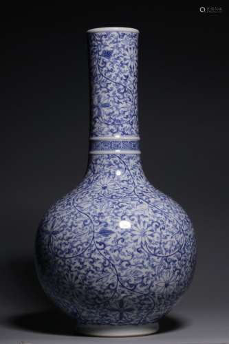 QING, BLUE AND WHITE FLOWERS LONGNECK VASE