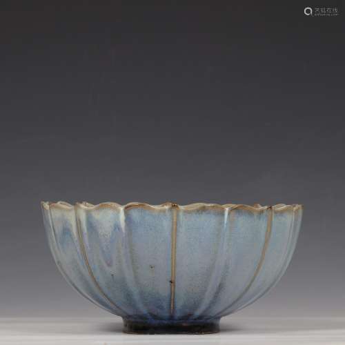 SONG, JUN WARE BARBED-RIM BOWL