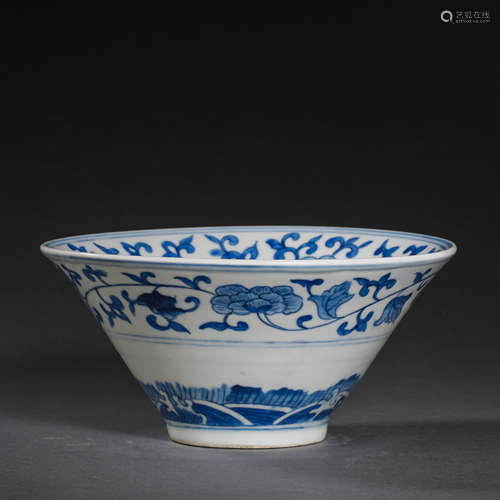 CHINESE QING DYNASTY BLUE AND WHITE BOWL