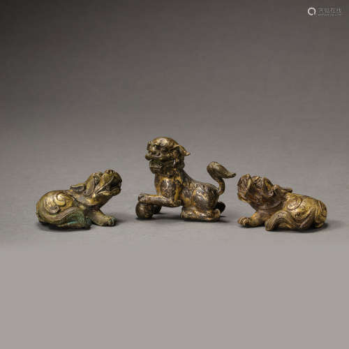 A SET OF GILT BRONZE BEASTS IN TANG DYNASTY, CHINA