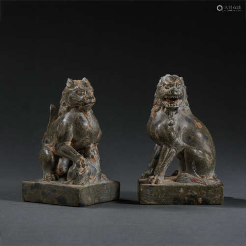 PAIR OF CHINESE TANG DYNASTY BLUESTONE LION STATUES