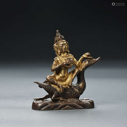 CHINESE MING DYNASTY GILT BRONZE SEATED BUDDHA STATUE