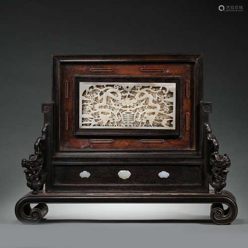 CHINESE QING DYNASTY MAHOGANY INLAID WHITE JADE SCREEN