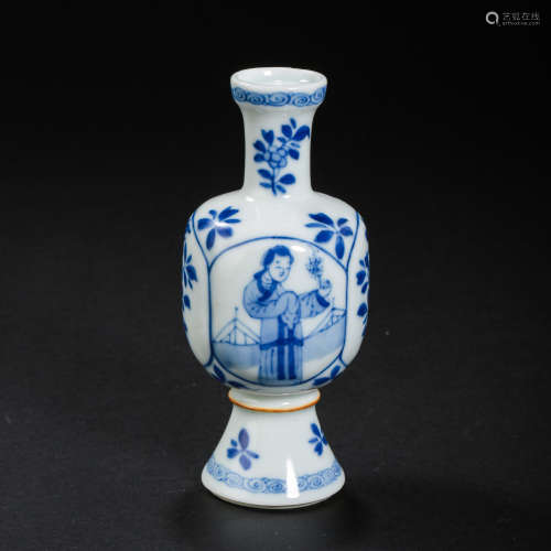 CHINESE QING DYNASTY BLUE AND WHITE CHARACTER VASE