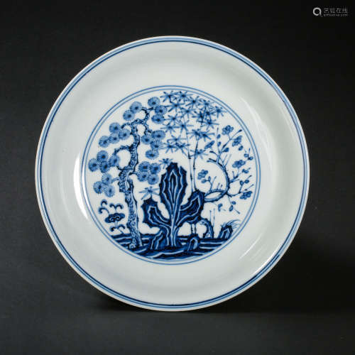 CHINESE MING DYNASTY XUANDE WUCAI PORCELAIN CHARACTER PLATE