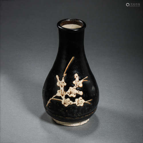 JIZHOU WARE VASE IN SOUTHERN SONG DYNASTY, CHINA