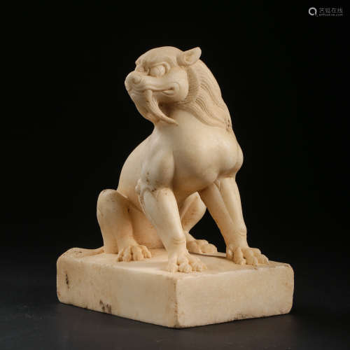 8TH CENTURY CHINESE TANG DYNASTY WHITE MARBLE LION