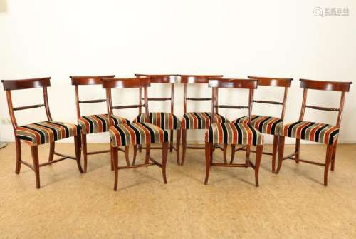 Serie van 8 Regency-stijl stoelen