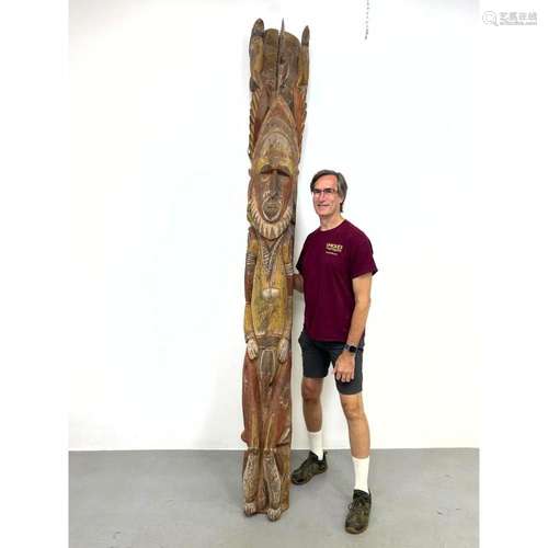 CARVED WOOD POLYCHROME PAINTED TOTEM. 9.5  TALL. CARVED HUMA...