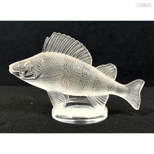 LALIQUE FRANCE CRYSTAL FIGURAL FISH SCULPTURE. ENGRAVED SIGN...