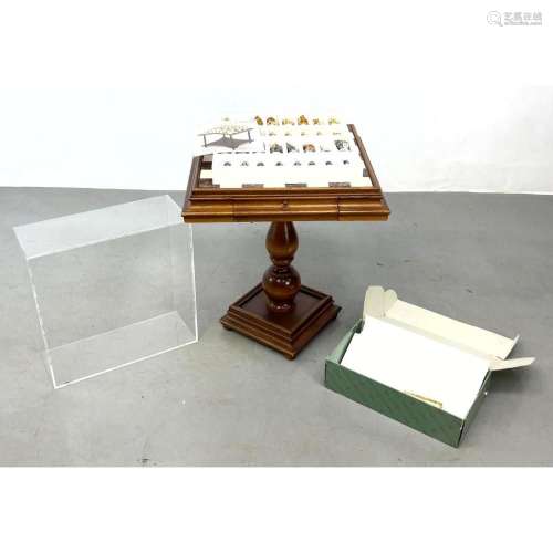 ITALIAN MARBLE CHECKERBOARD TABLE. CARVED CHESS PIECES. CAMB...