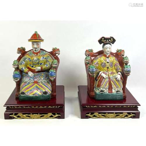 PAIR CHINESE PORCELAIN ROYALTY FIGURES WITH WOOD STANDS. POR...