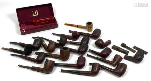 17+ LOT OF VINTAGE SMOKING PIPES DUNHILL. ENGLISH, ITALIAN, ...