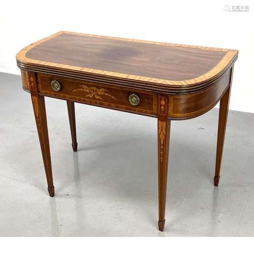 WATERTOWN SHOP MAHOGANY GAME TABLE. CONTRASTING BANDED TOP. ...