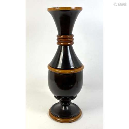 LG TWO PART LIDDED TURNED WOOD URN. TRIPLE RING DESIGN TO NE...