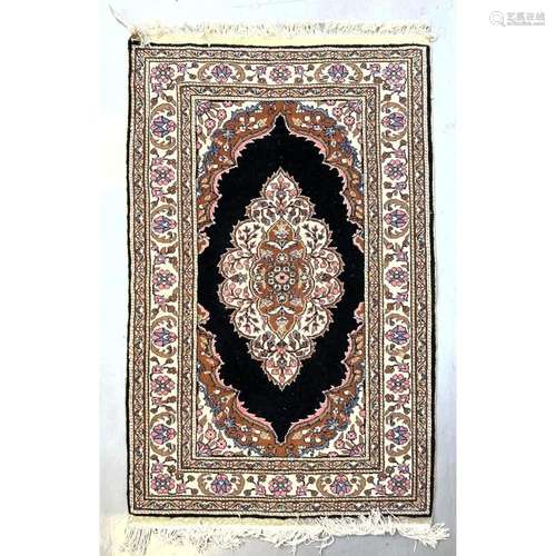 3  X 4 8 HANDMADE ORIENTAL CARPET RUG. BLACK GROUND. FINELY ...