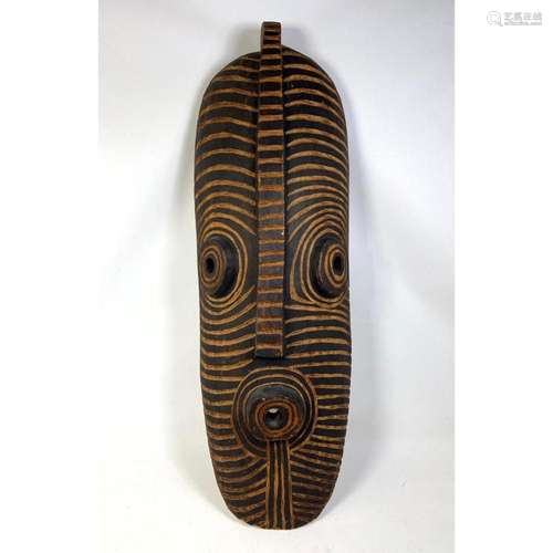 CARVED AND PAINTED WOOD TRIBAL MASK. CONGO. CARVED STRIPED F...