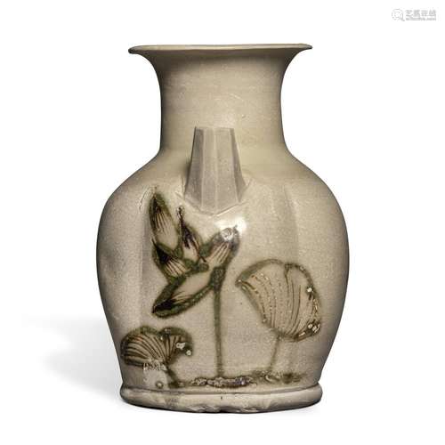 A painted 'Changsha' 'lotus' ewer, Tang dyna...