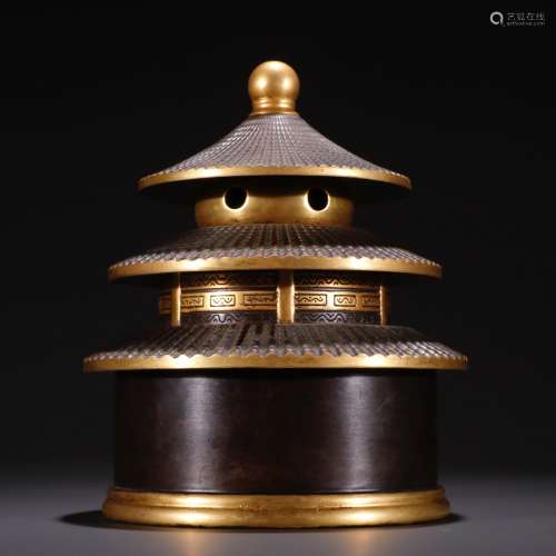 铜胎鎏金宝塔型香薰炉