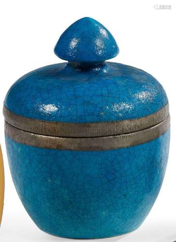 LACHENAL Raoul (1885 - 1956)<br />
Vase couvert en céramique...