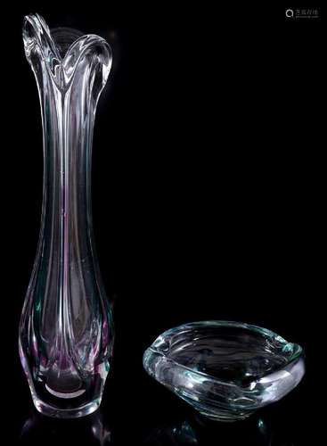 Ornamental glass vase