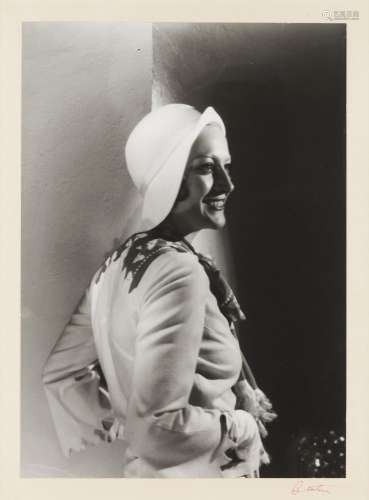 Cecil Beaton (1904-1980) "Joan Crawford"