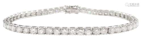 18ct white gold round brilliant cut diamond line bracelet