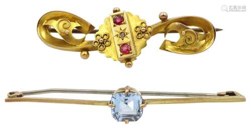 Edwardian gold pink stone and diamond scroll design brooch w...