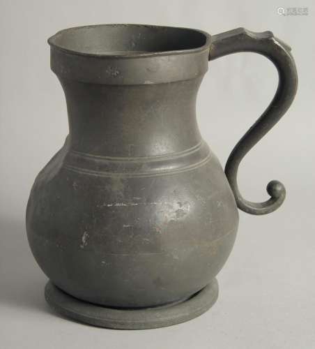 A VERY LARGE GALLON IMPERIAL MEASURING TANKARD. 10ins high.