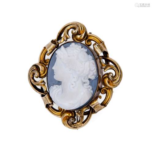 Golden brooch with cameo, Italy 19th century