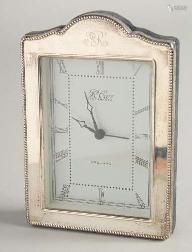 A SILVER UPRIGHT EASEL CLOCK by R. CARR, with bead edge. 6.5...