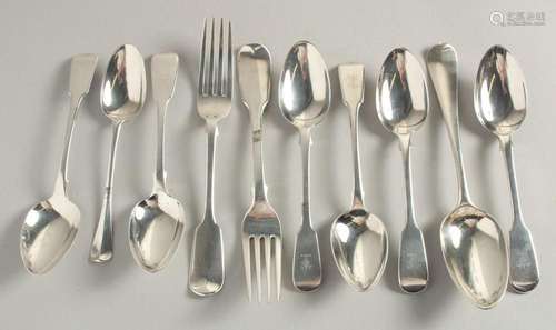 FOUR GEORGE IV SILVER FIDDLE PATTERN DESSERT SPOONS and othe...