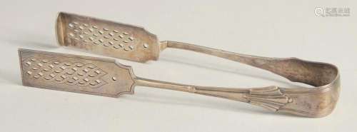 A SILVER ASPARAGUS OR CAKE SERVER. London 1898, weight 6ozs.
