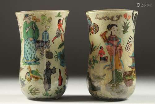 A RARE PAIR OF "DECALCOMANIA" 19TH CENTURY GLASS B...