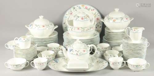 A LARGE VILLEROY & BOCH CHATEAU COLLECTION "MARIPOS...