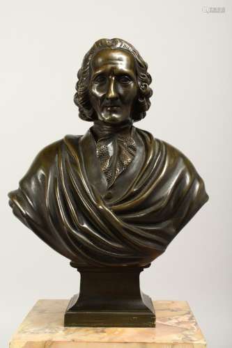 A VERY GOOD 19TH CENTURY BRONZE OF A MAN. 8ins high on a squ...