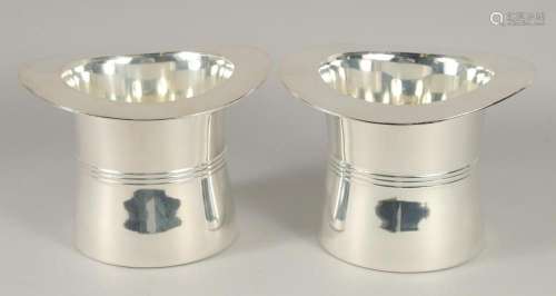A PAIR OF TOP HAT COOLERS 7ins high.