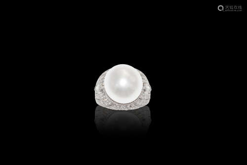 18K海水珍珠配钻石戒指
