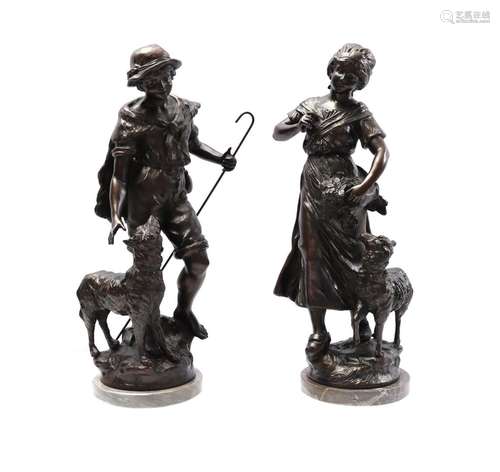 2 zinc alloy statues