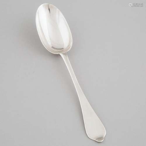 Queen Anne Silver Dog-Nose Spoon, Lawrence Jones, London, 1