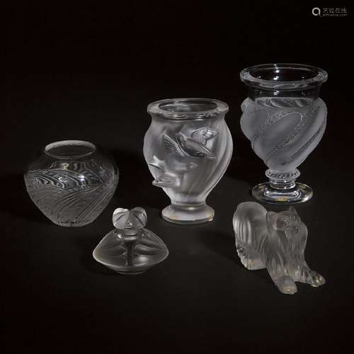 Group of Lalique Moulded and Frosted Glass Articles, 20th c