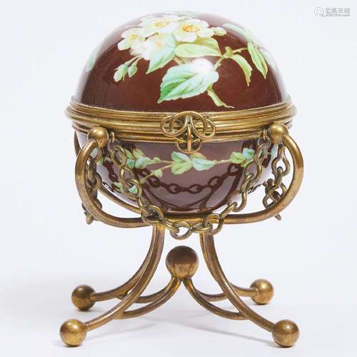 French Porcelain and Gilt Metal Powder Box, Maison Alphonse