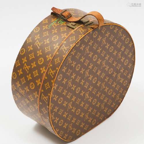 Louis Vuitton Monogram Canvas Hat Box, mid 20th century, 15