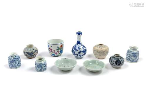 10 Chinese Porcelain Vessels 16TH-20TH CENTURY