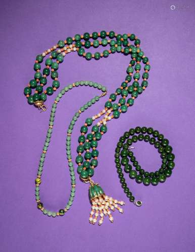 A Group of Green Hardstone Jewelry  20TH CENTURY