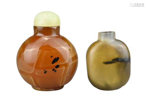 TWO CHINESE GLASS SNUFF BOTTLES. Imitation agate, brown and ...