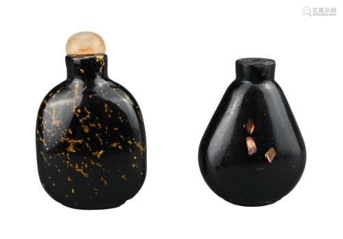 TWO CHINESE GLASS SNUFF BOTTLES. To include an aventurine gl...